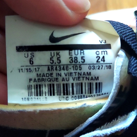 Nike Zoom Fly Be True 2018 Pride - Picture 3 of 6